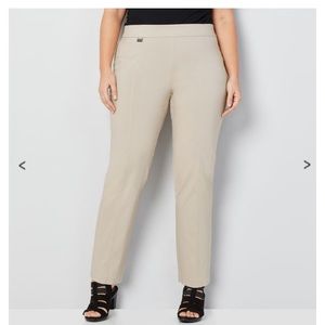 Avenue Super Stretch Pull-On Pant Petite